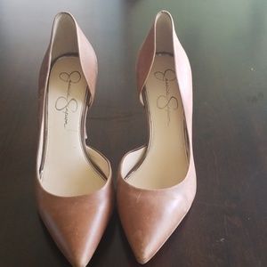 Jessica Simpson Pumps